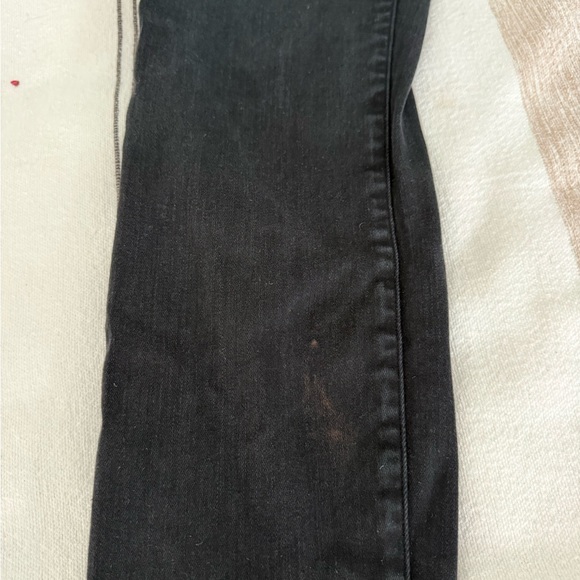 Good American - Picture 4 of 6